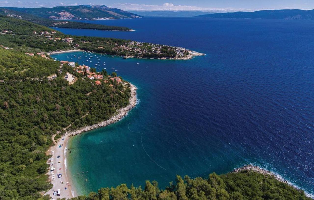 E&T Apartments With A Beautiful Pool Rabac Buitenkant foto